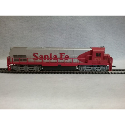 HO Scale ALCO Century 628 Santa Fe Locomotive #8731 - Swasey's Hardware & Hobbies