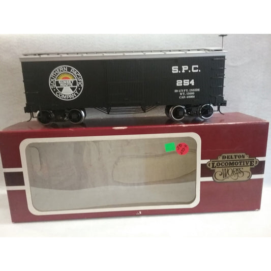 G Scale Delton Locomotive Works Southern Pacific Boxcar stock #4254-SPS