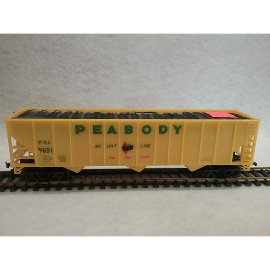 HO Scale Bachmann Peabody Hopper With Coal Load
