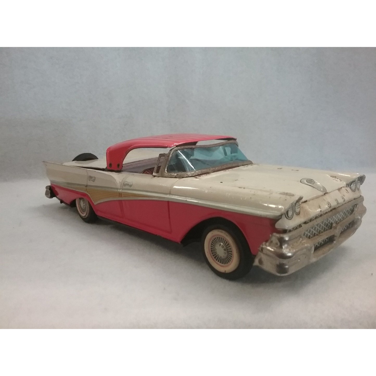 Vintage Tin Ford Convertable