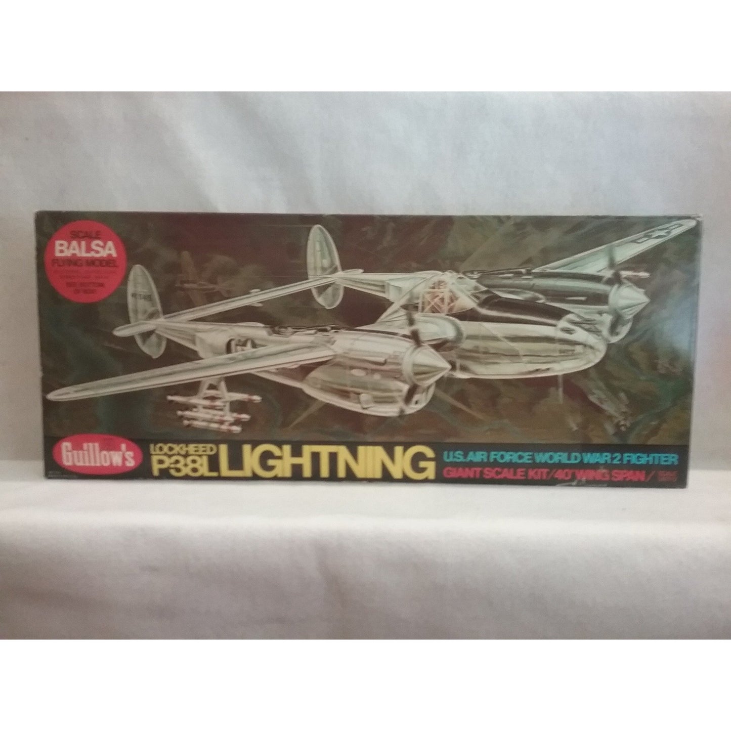 Guillow's Lockhead P-38L Lightning