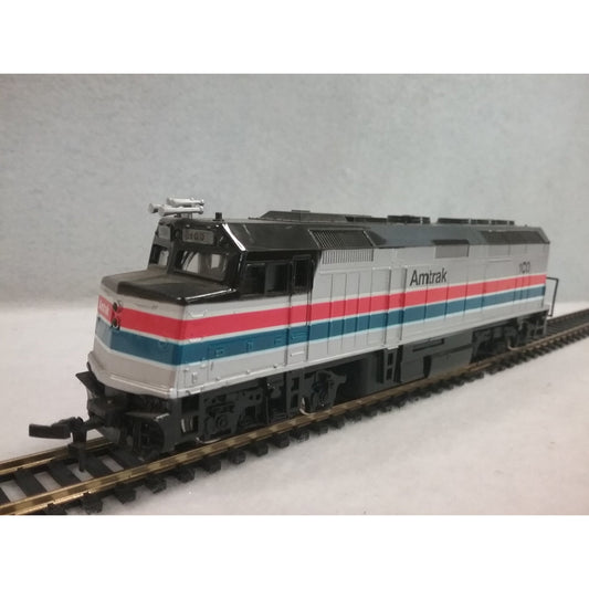 CLEARANCE-HO Scale Bachmann Amtrak Locomotive No.100