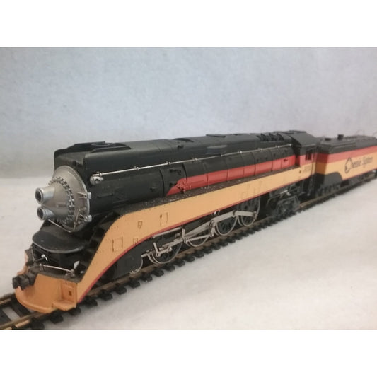 HO Scale Bachmann Chessie System GS4 Locomotive No.2101 And Tender
