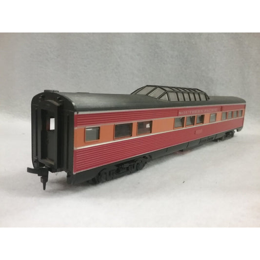 HO Scale Athearn Southern Pacific Daylight Domed Coach Car