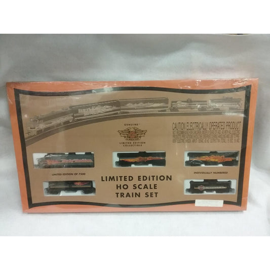 Official Limited Edition HO Scale Harley Davidson Train Set "The Legend Rolls On