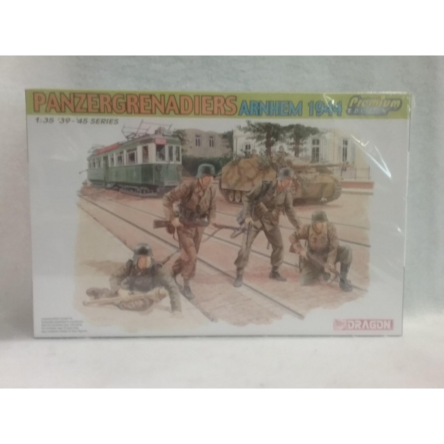 1/35 Scale Dragon No.6308 Panzergrenadiers Arnhem 1944