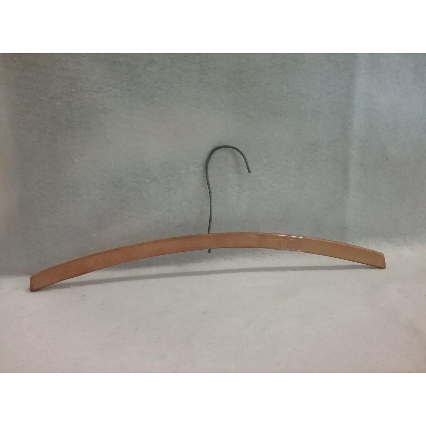 Santa Fe Wood Coat Hanger (b)