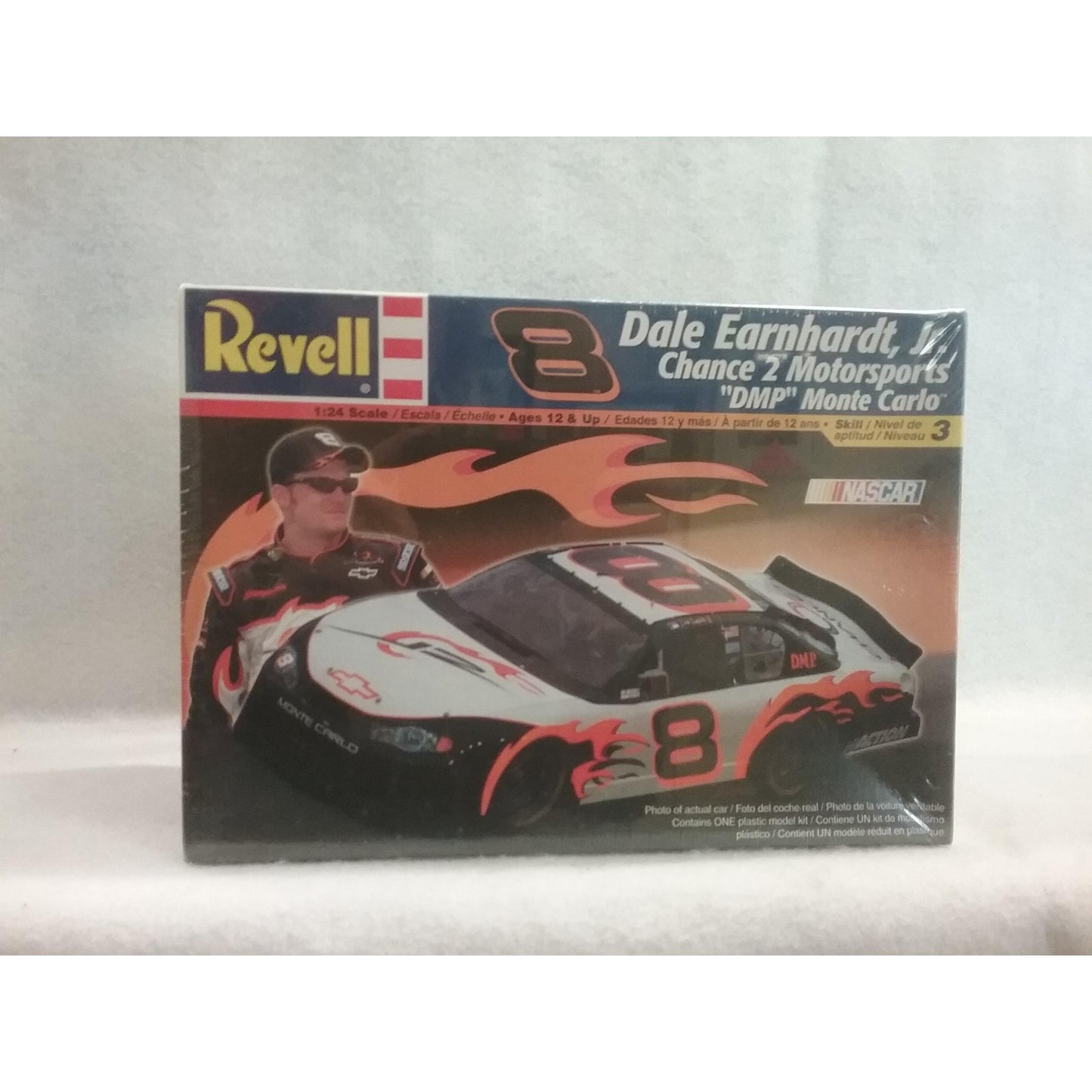 1/24 Scale Revell No.85-2843 Dale Earnhardt Jr. #8 Monte Carlo