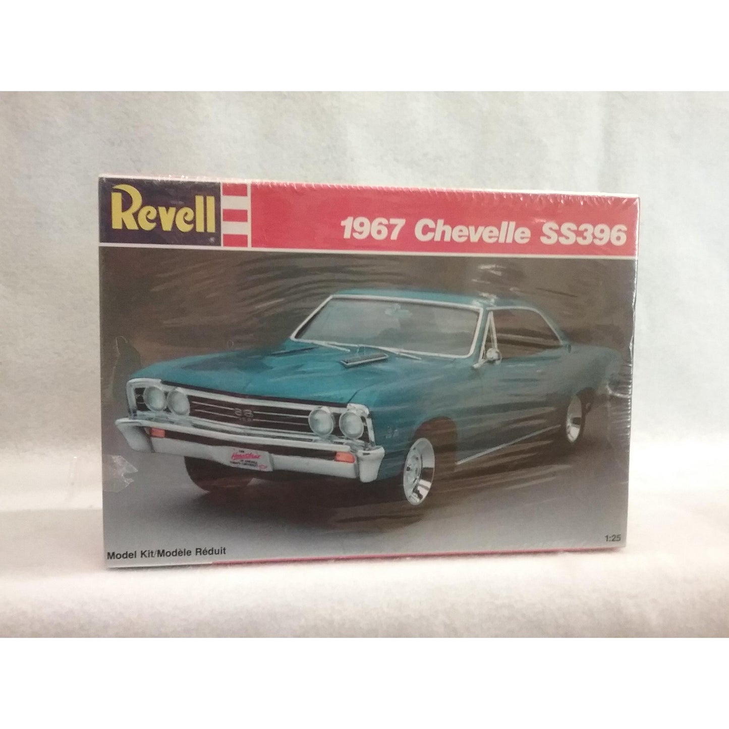 1/25 Scale Revell No.7146 1967 Chevelle SS 396