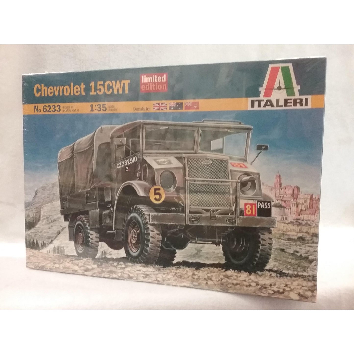 1/35 Scale Italeri No.6233 Chevrolet 15CWT