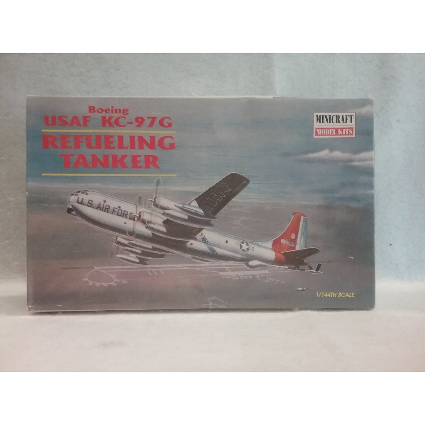1/144 Scale Minicraft No.14441 Boeing USAF KC-97G Refueling Tanker