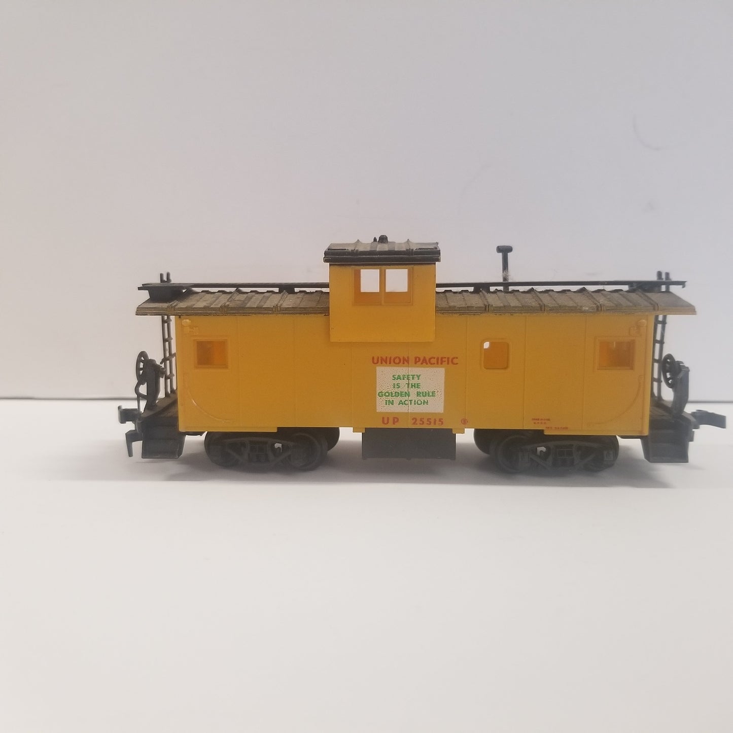 HO Scale Athearn Union Pacific Caboose No.UP 25515