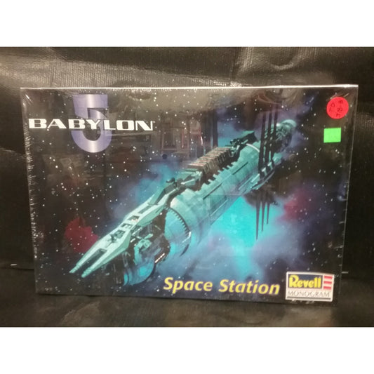 Babylon 5 Space Station - Swasey's Hardware & Hobbies