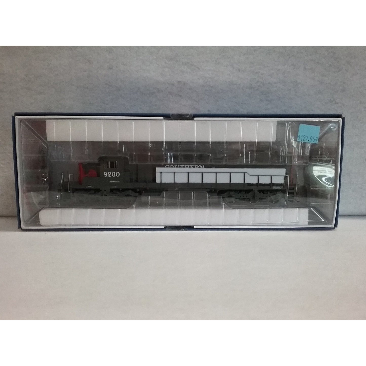 HO Scale Athearn Southern Pacific SD40T-2 Locomotive - Swasey's Hardware & Hobbies