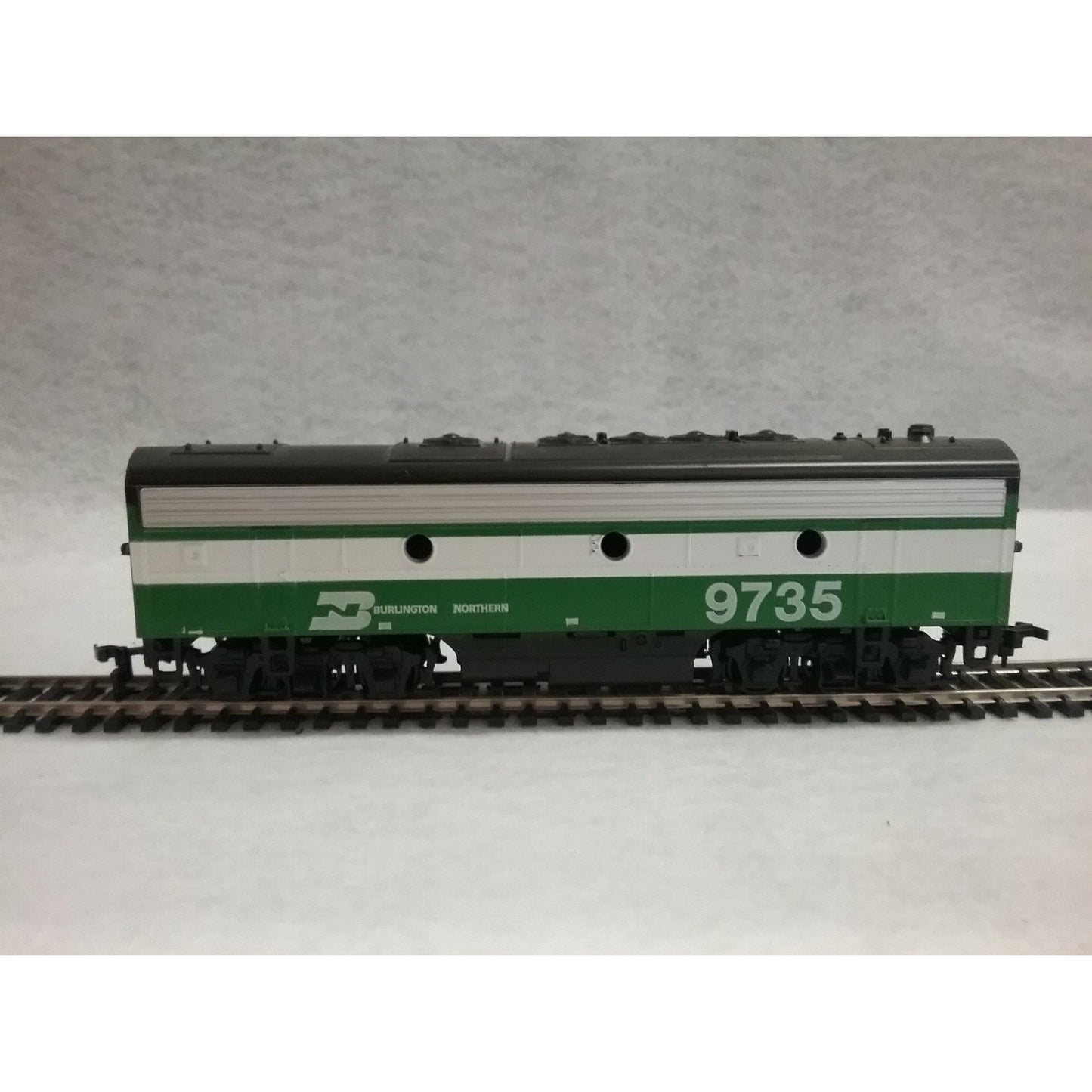 HO Scale Athearn F7B Burlington Northern #9735 Unpowered - Swasey's Hardware & Hobbies