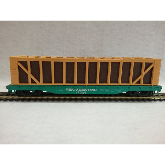 HO Scale Bachmann Penn Central Pulp Wood Lumber Freight Car