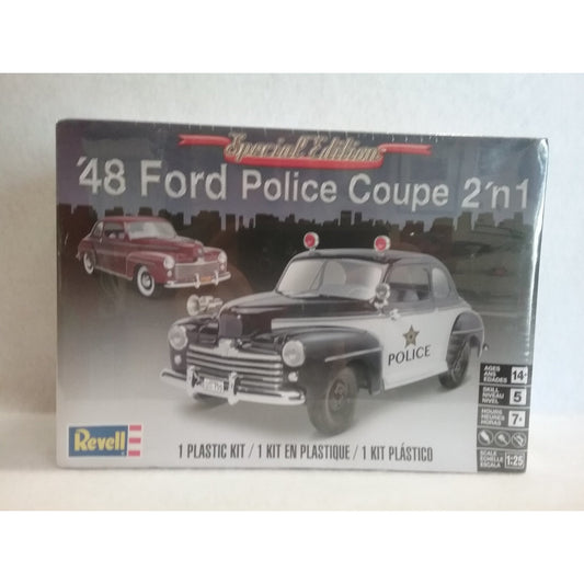 1/25 Scale Revell '48 Ford Police Coupe 2 'n  1