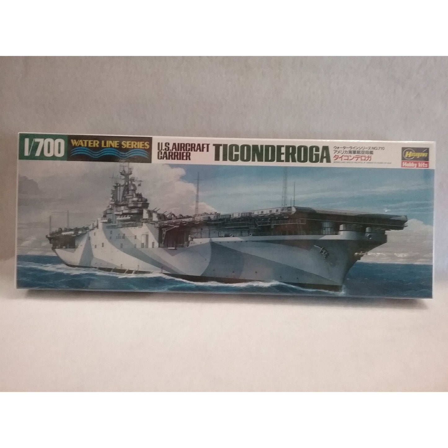 1/700 Scale Hasegawa U.S. aircraft carrier Ticonderoga