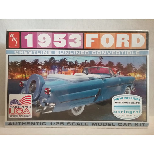 1/25 Scale AMT 1953 Ford Crestline Sunliner Convertable