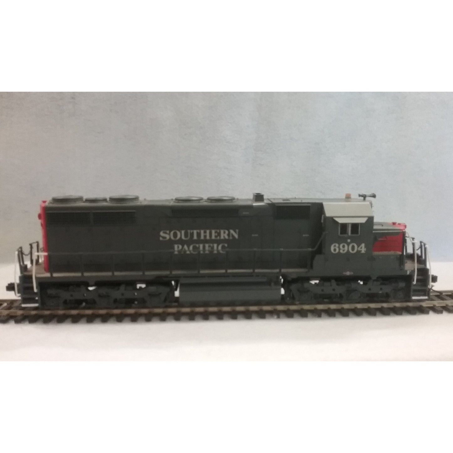 Atlas O Southern Pacific SD-35 with CLW Drive