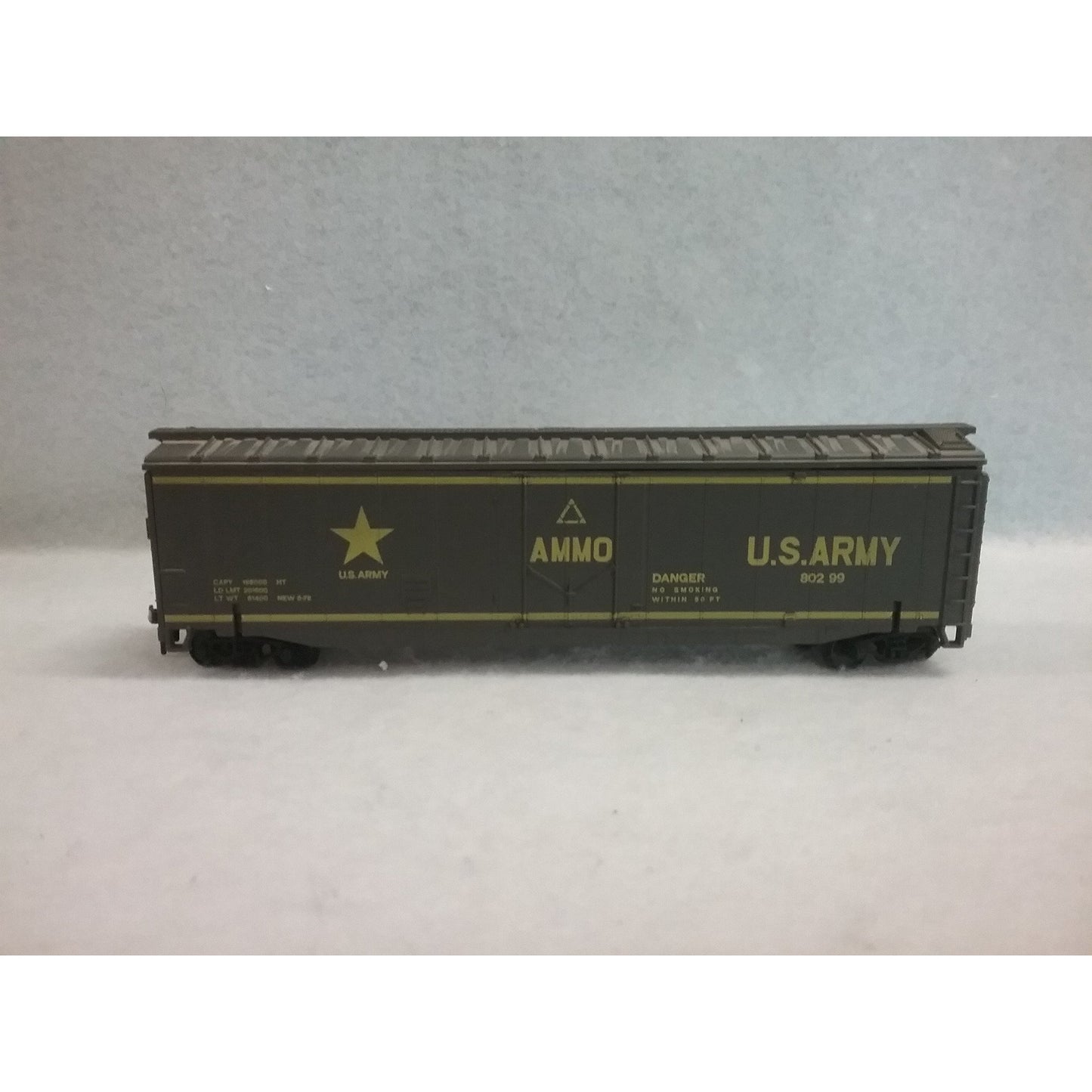 HO Scale AHM U.S. Army Train Set