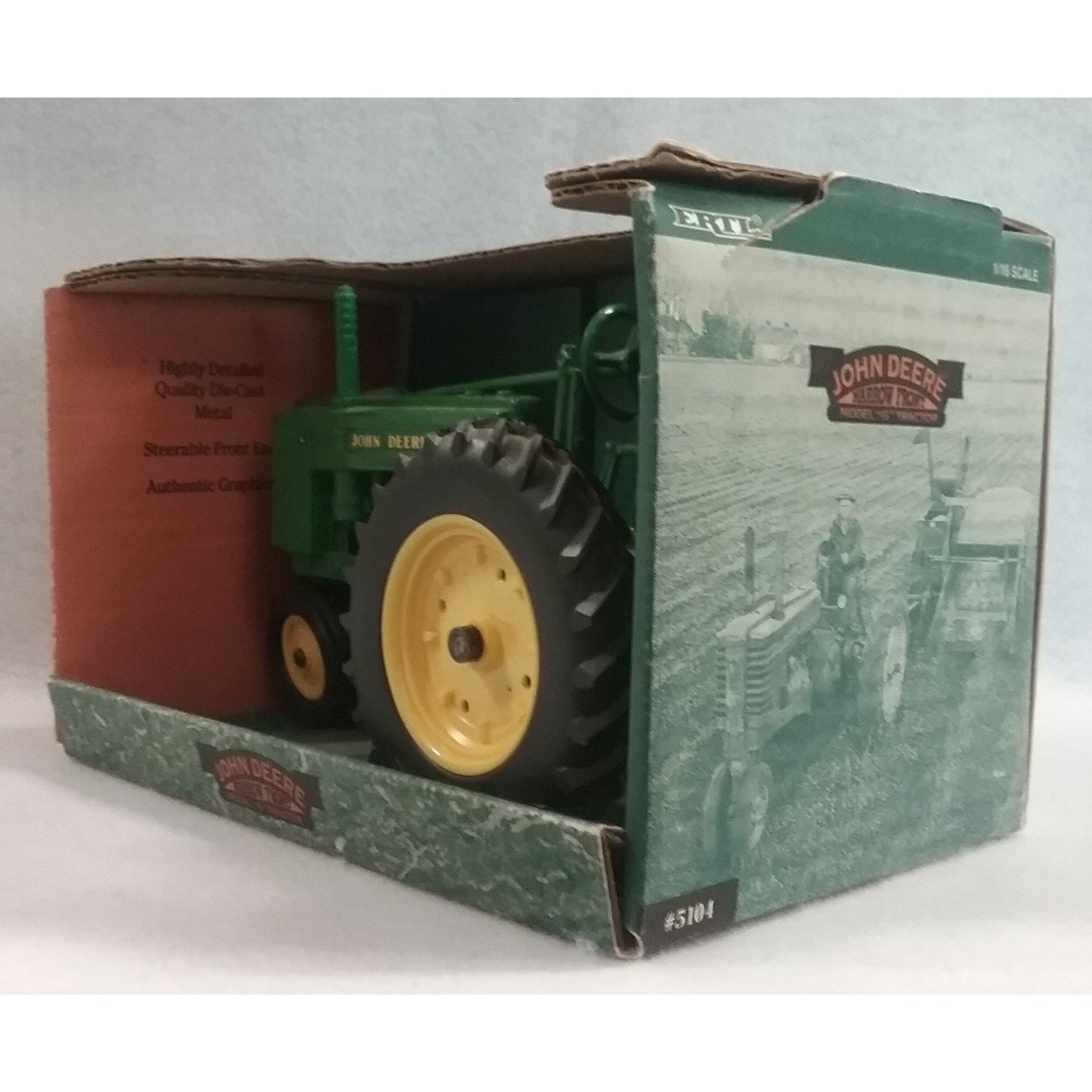 1/16 ERTL No.5104 John Deere Narrow Front Model "G" Tractor