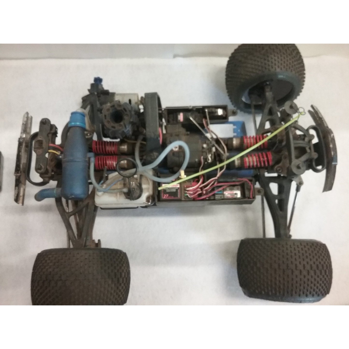 Traxxas Revo -Running / needs TLC