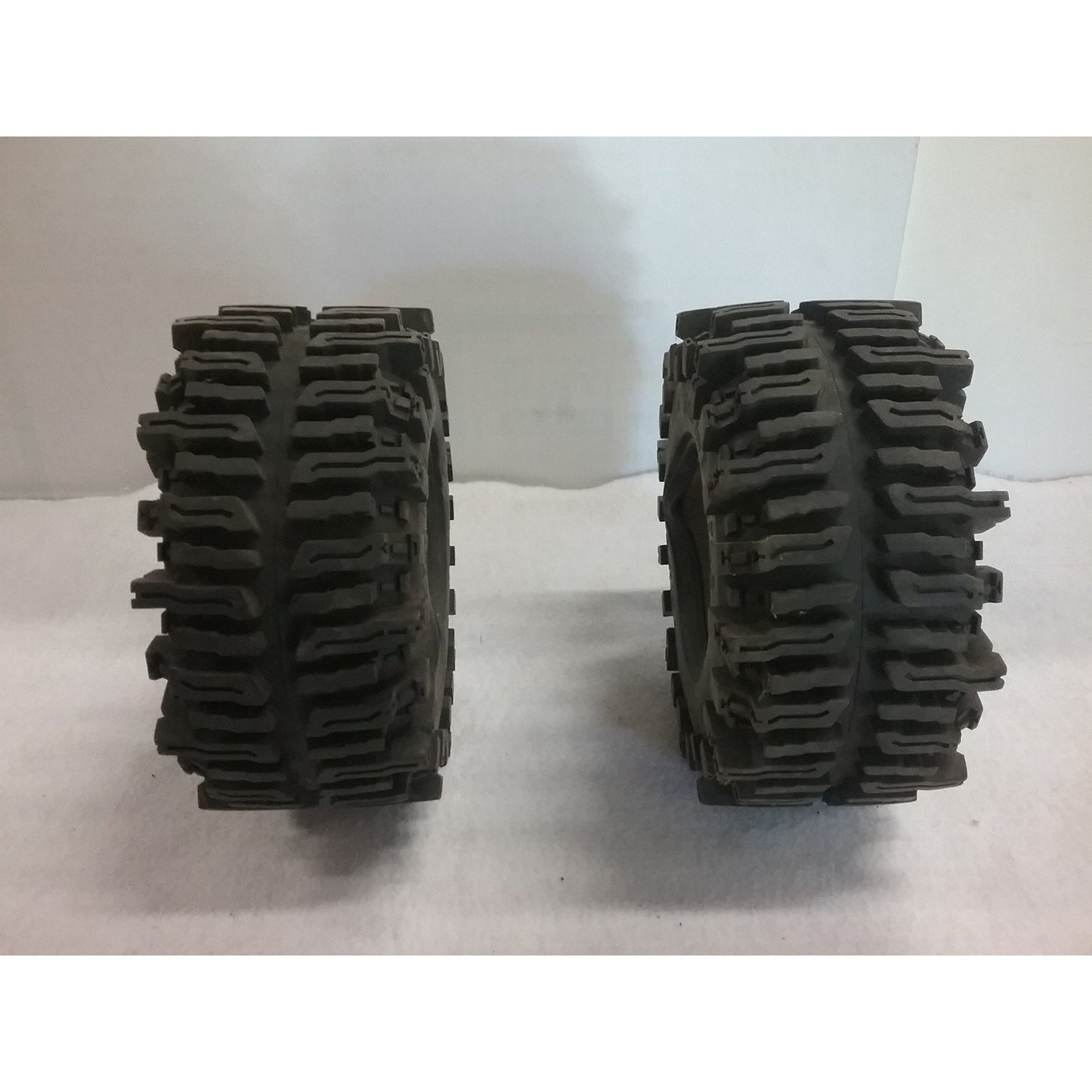 2 - 4 x 4 Mudslingers - Size 3.8 MT