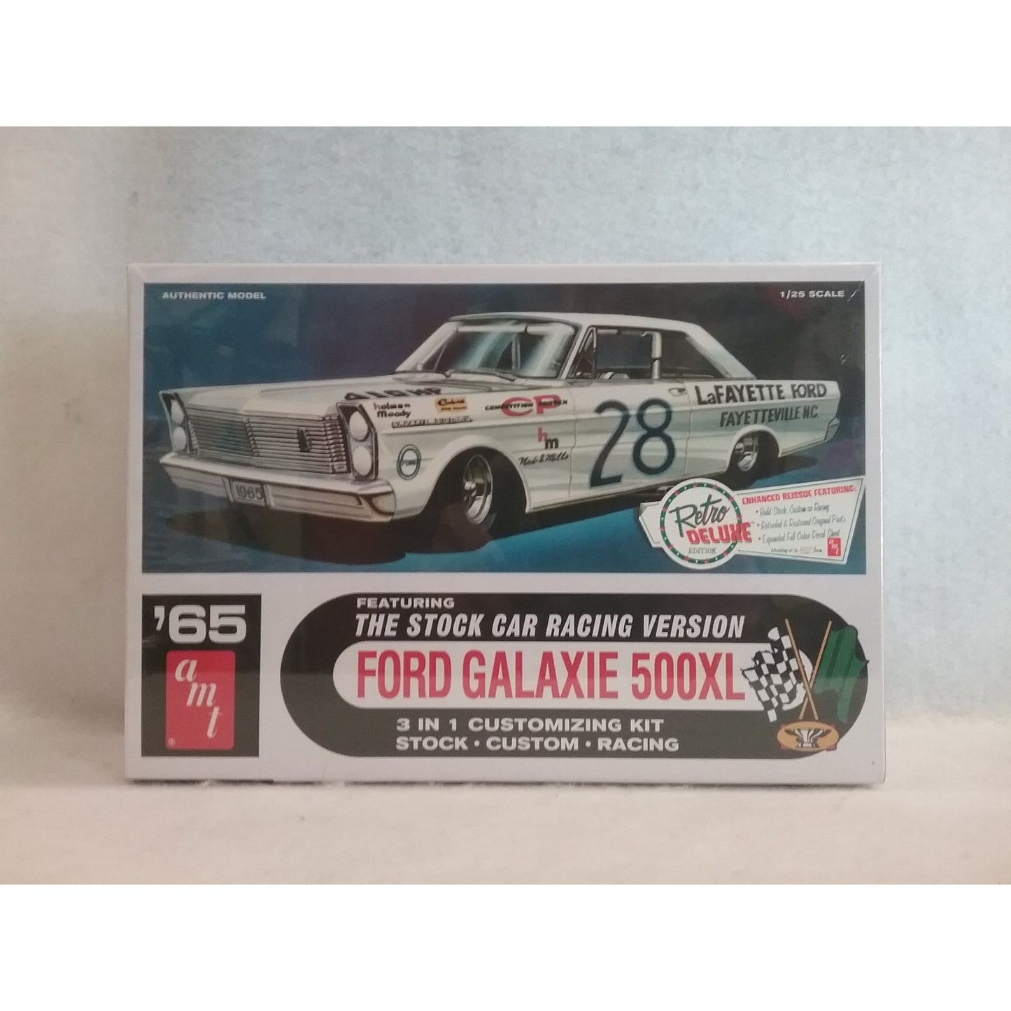 1/25 Scale AMT No.AMT723/12 Ford Galaxie 500XL