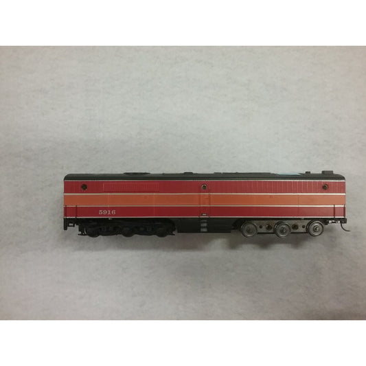HO Scale Athearn Southern Pacific Daylight PB Unit No.5916 Powered