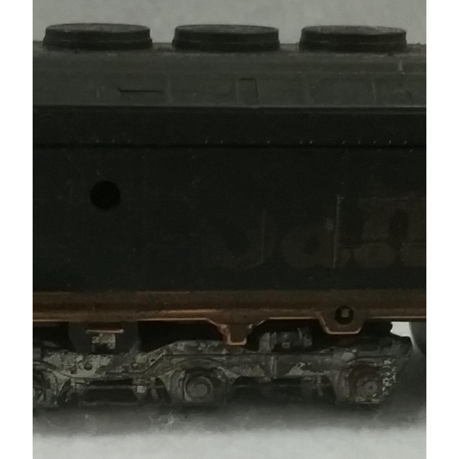 HO Scale Athearn Santa Fe Diesel Locomotive No.5903