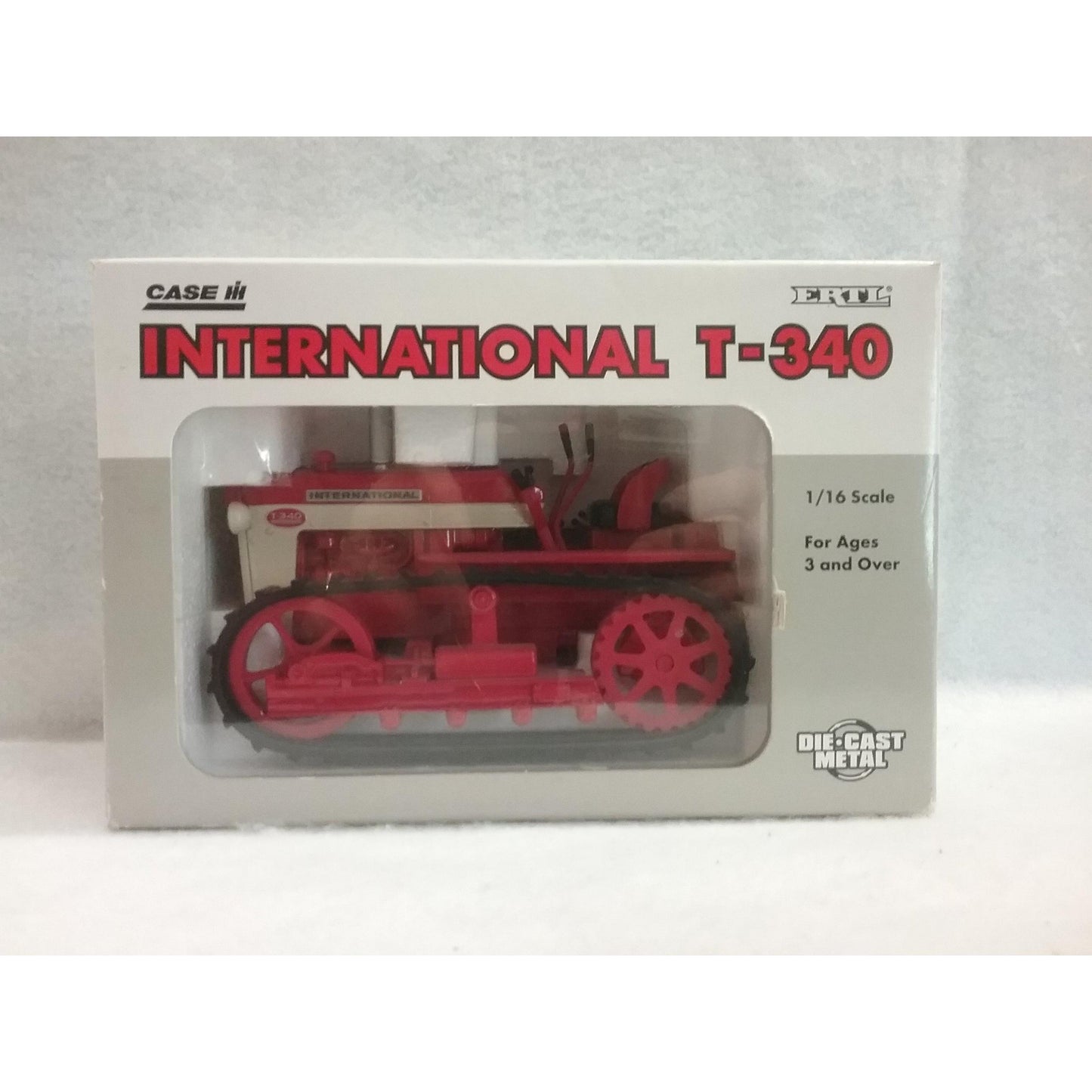 1/16 Scale ERTL No.4734  International T-340 Die Cast Tractor