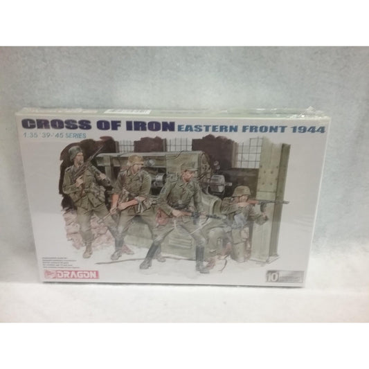 1/35 Scale Dragon No.6171 Cross Of Iron Eastern Front 1944