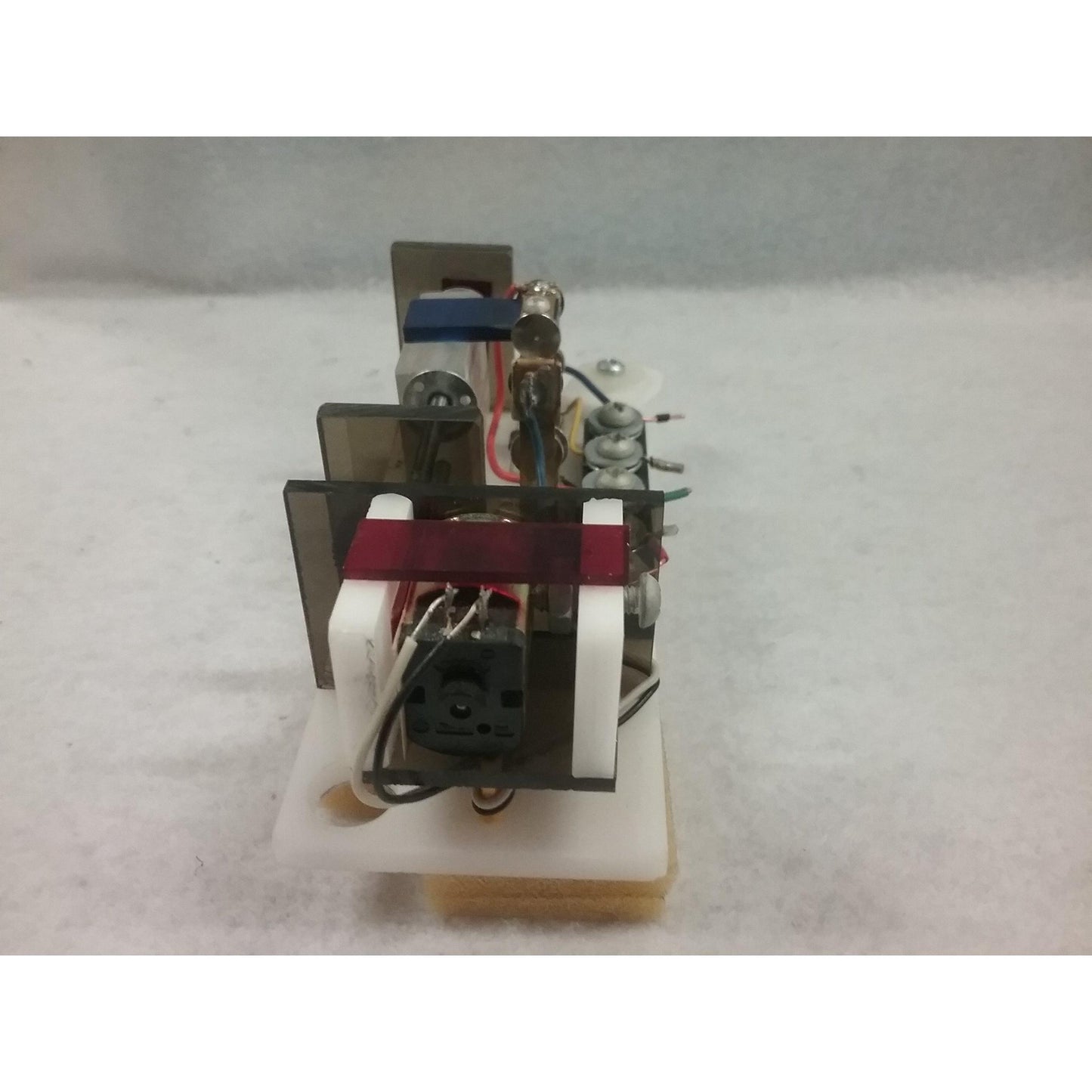 Stationary Slow Motion Actuator
