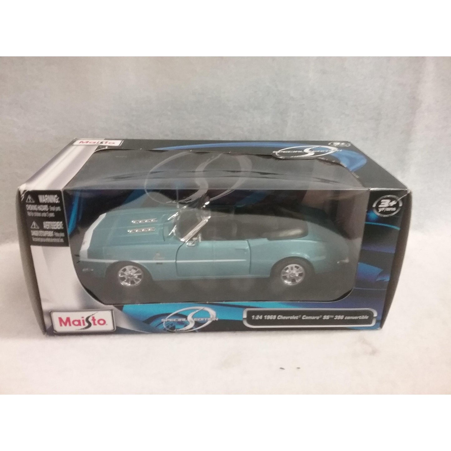 1/24 Scale Maisto No.31257  Die Cast 1968 Chevrolet Camaro SS 396 Convertible