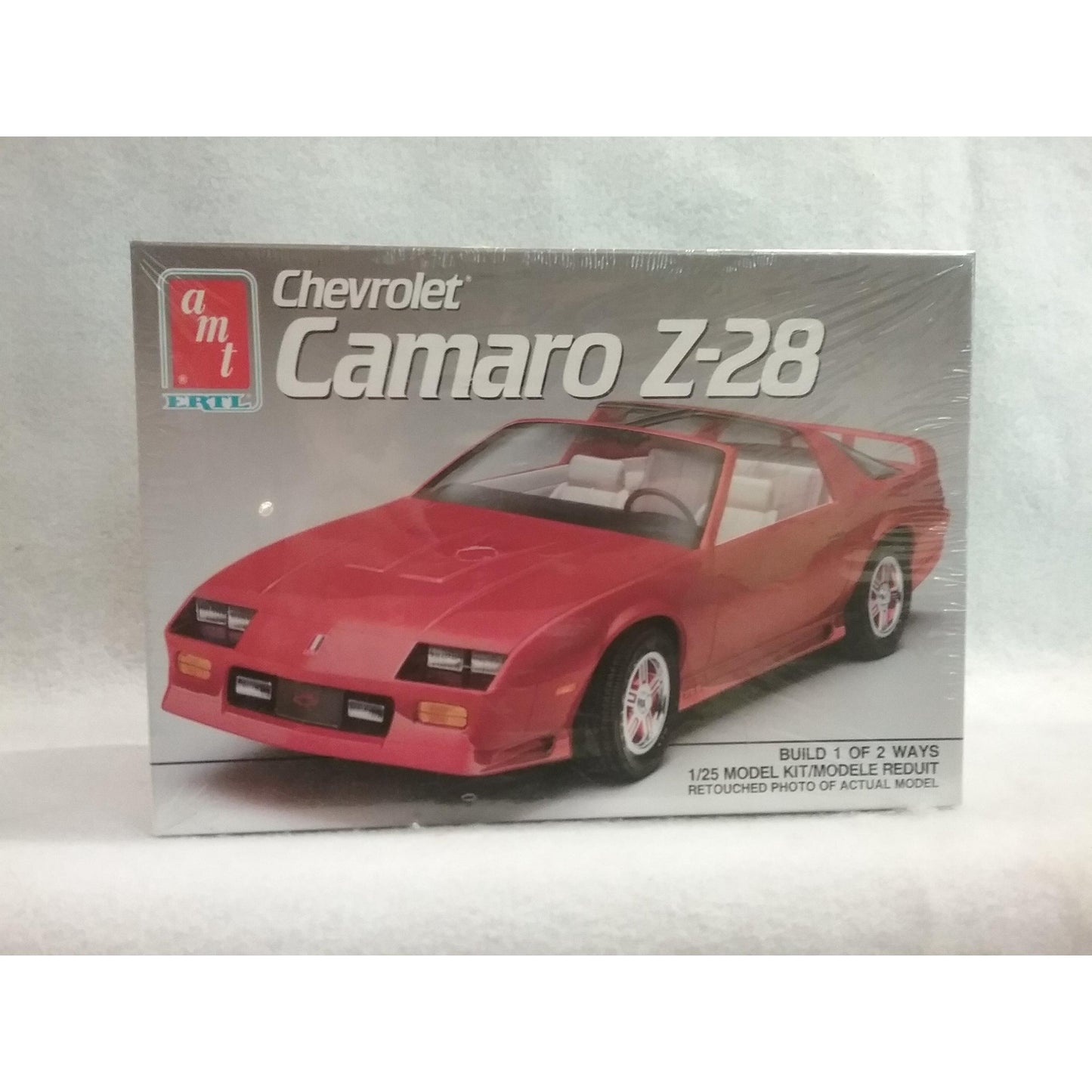 1/25 Scale AMT ERTL No.6023 1991 Chevrolet Camaro Z-28