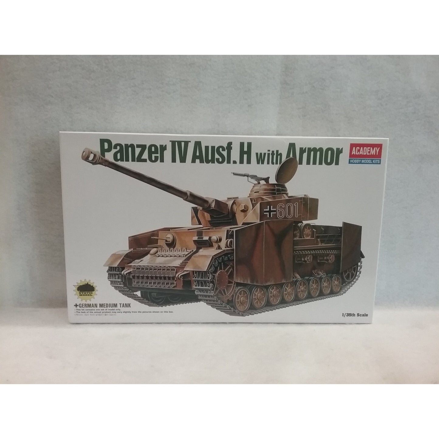 1/35 Scale Academy No.1327 Panzar IV Ausf.H With Armour