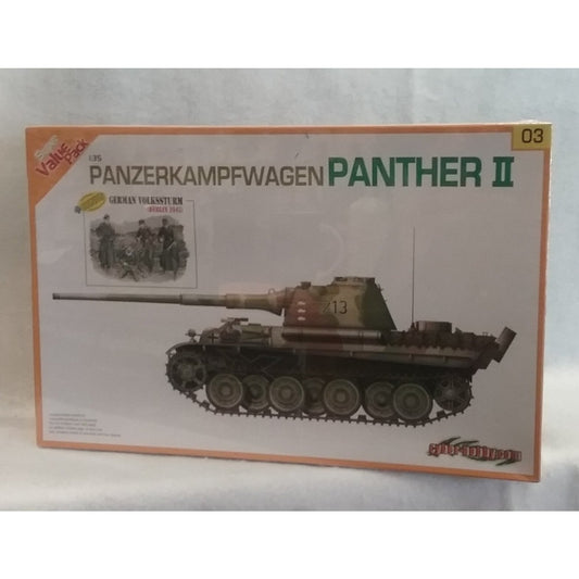 1/35 Scale Cyber Hobby No.9103 Panzerkampfwagen Panther II