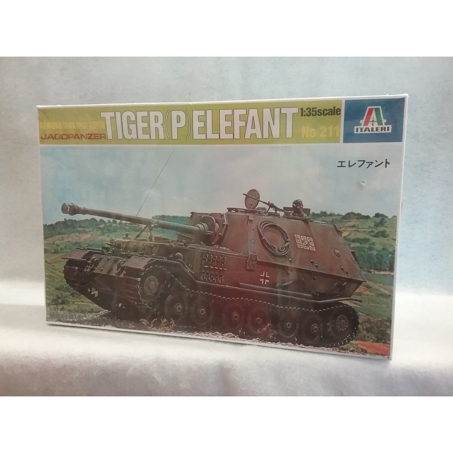 1/35 Scale Italeri No.211 Jagdpanzer Tiger/Elefant