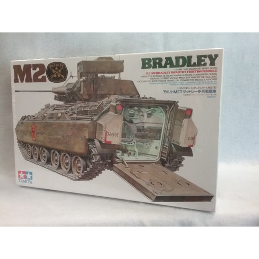 1/35 Scale Tamiya No.35132 U.S. M2 Bradley Infantry Fighting Vehicle