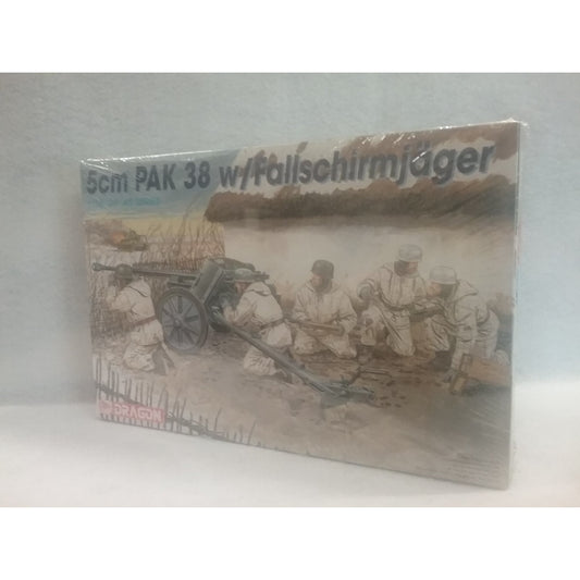 1/35 Scale Dragon No.6118 5cm PAK 38 W/Fallschirmjager