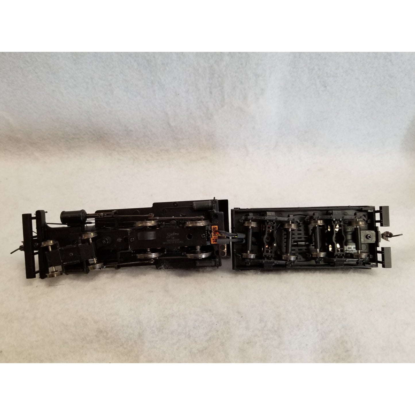 On3 Scale Spectrum  No.28304 4-4-0 American Steam Locomotive (DCC)