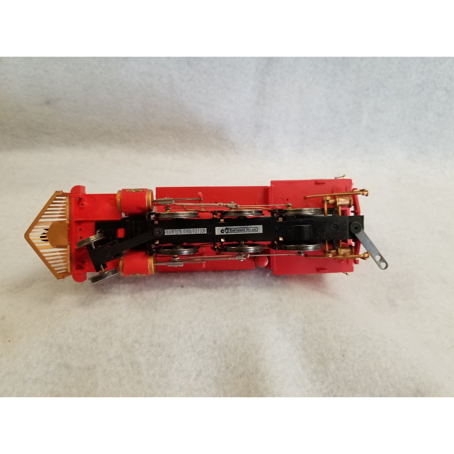 On30 Scale  Bachmann, Hawthorne Village  Budweiser Train Set