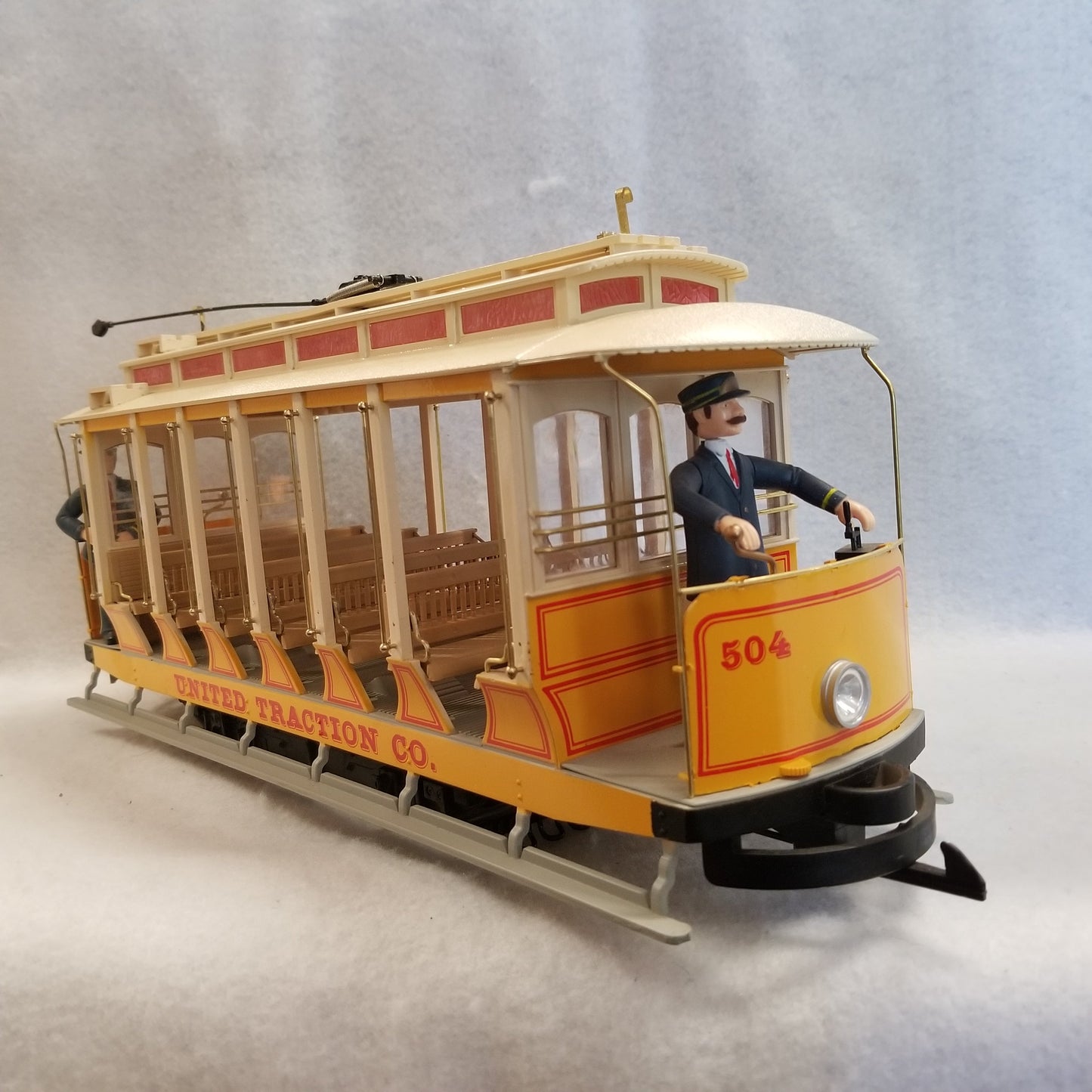 G Scale Bachmann No.93938 Open Streetcar  United Traction Co. No. 504
