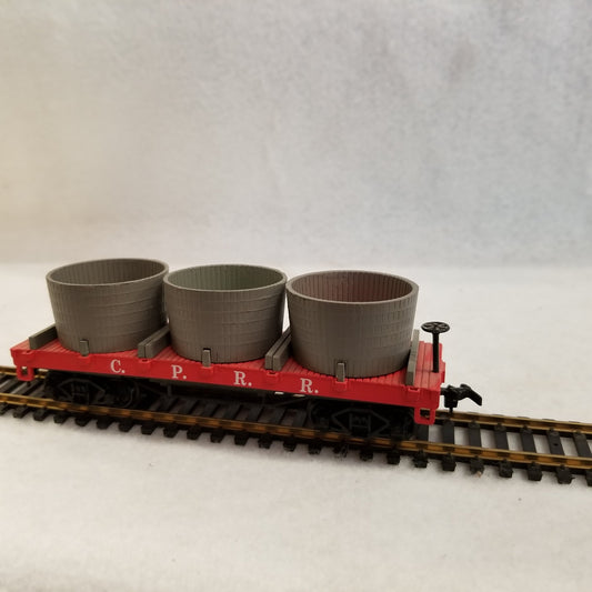 HO Scale  Bachmann  C.P.R.R. Flat Bed With Tanks