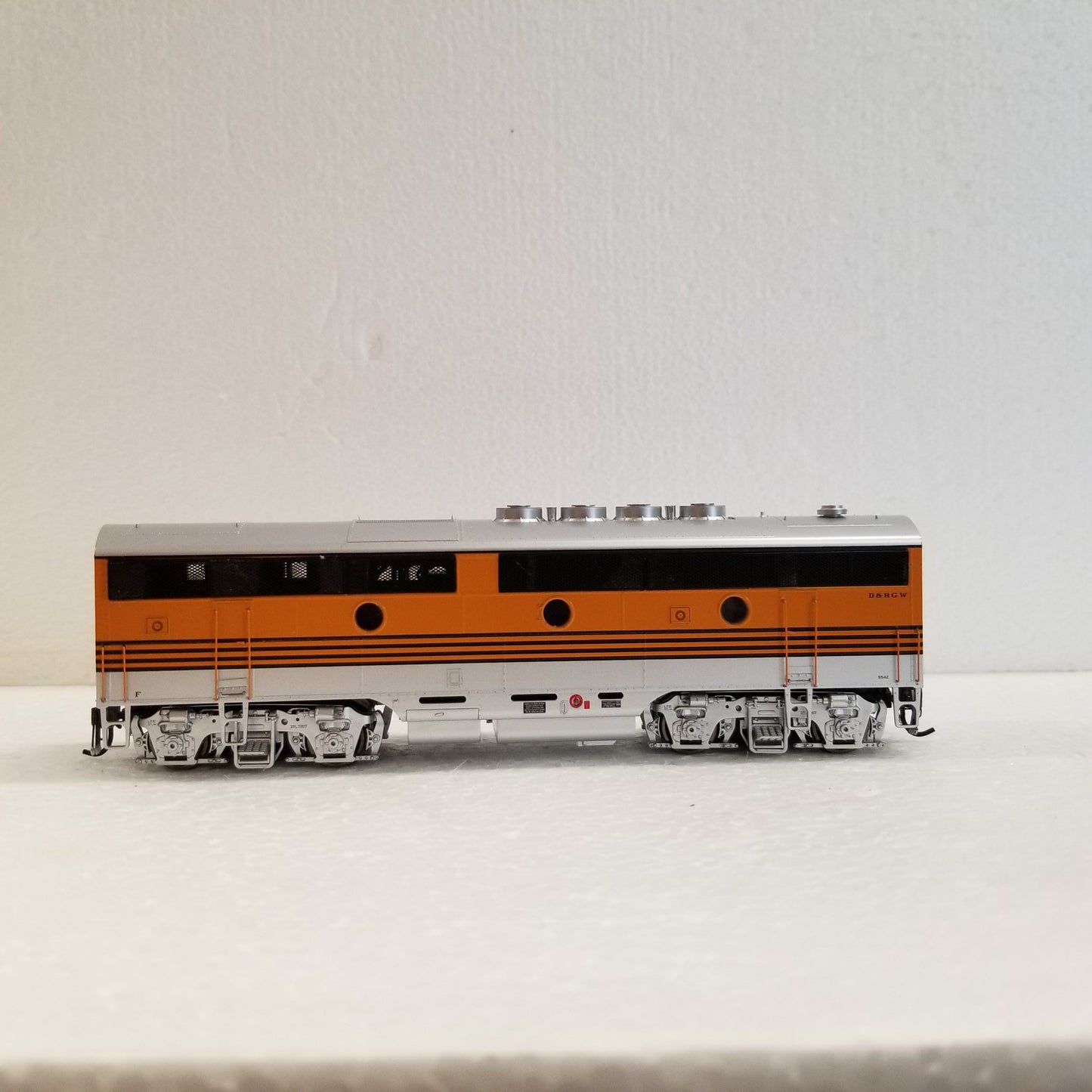 Athearn Genesis HO Scale F7A-F7B Rio Grande Locomotive Set with Tsunami Sound