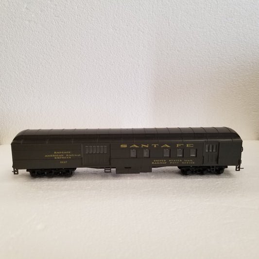 HO Scale Athearn Santa Fe Baggage Car No.1827