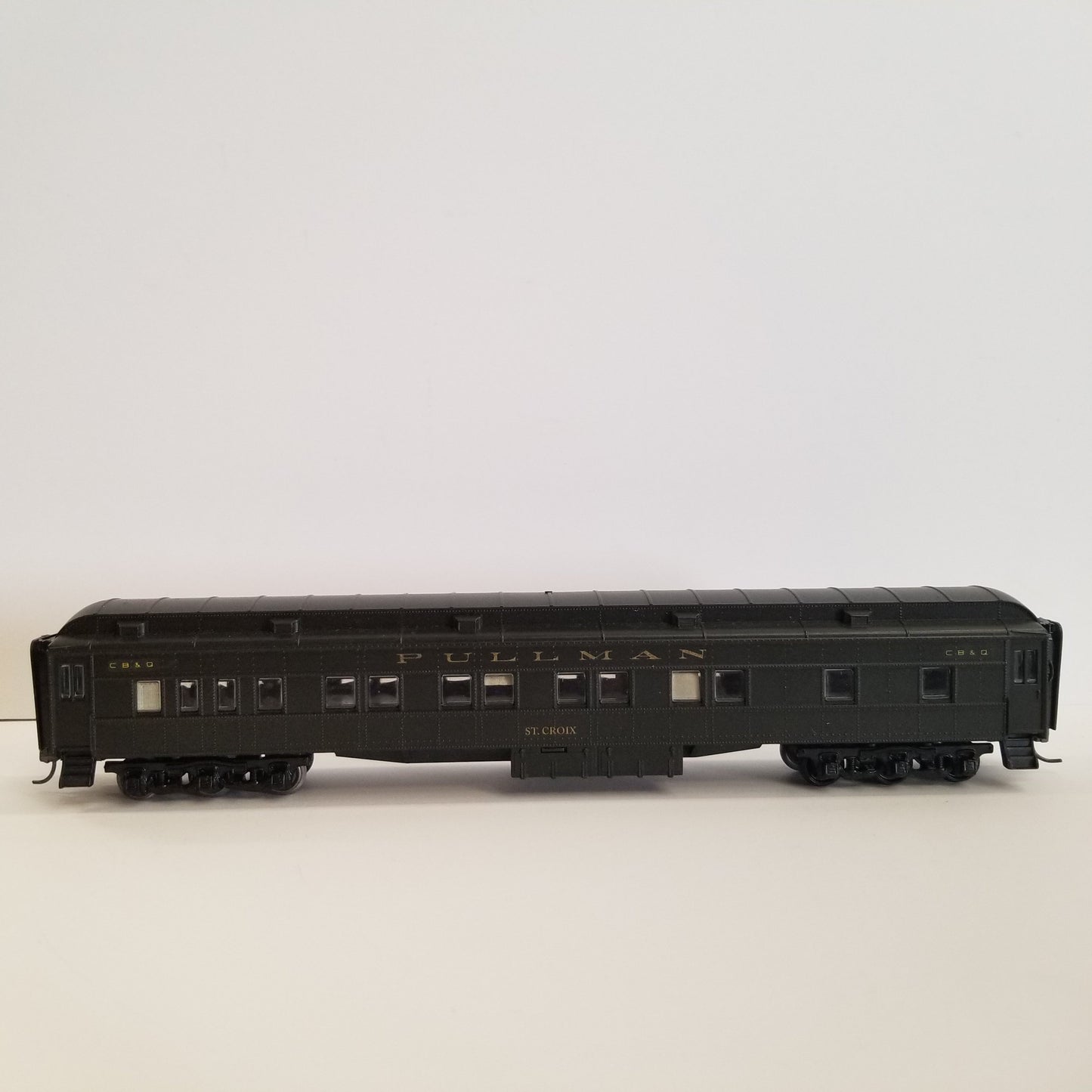 HO Scale Athearn  C, B & Q  "St. Croix" Pullman