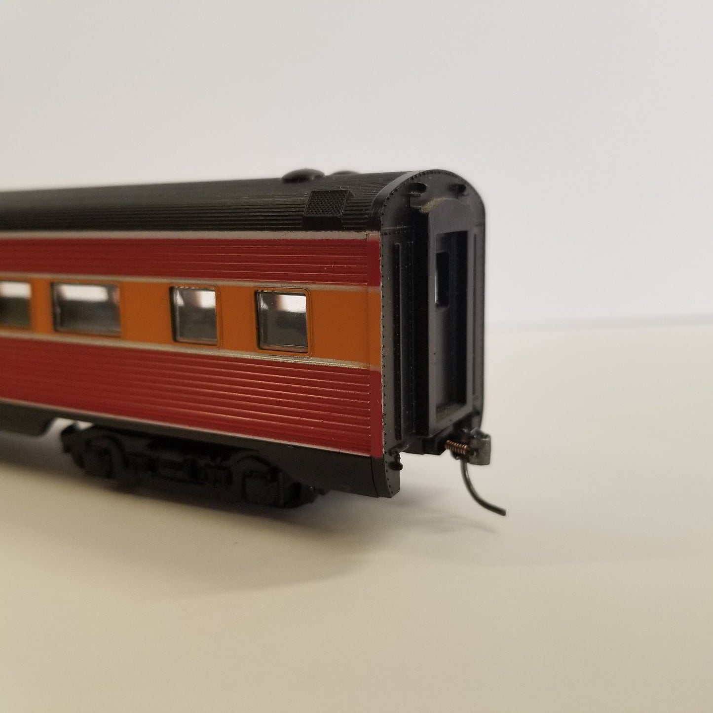 HO Scale Athearn Southern Pacific Daylight Set