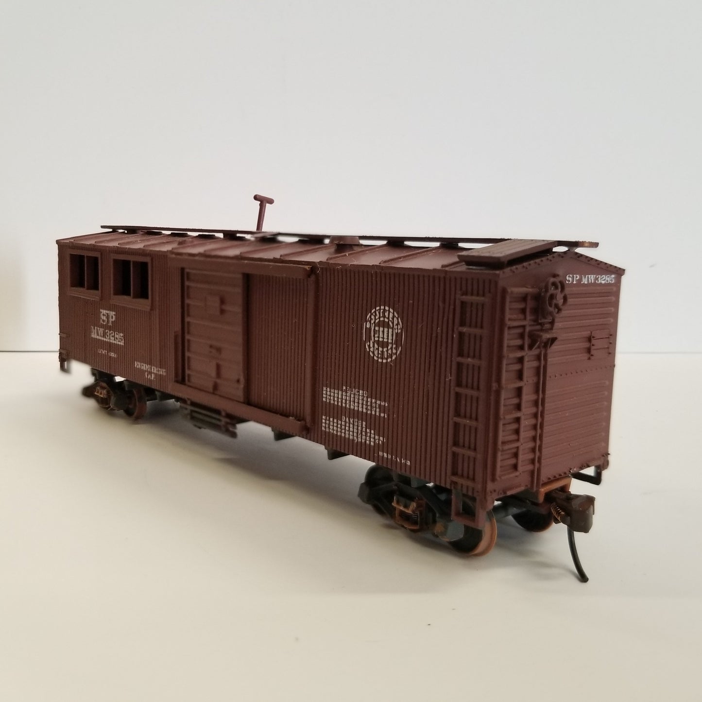 HO Scale Athearn Southern Pacific M.O.W. Car No.3285